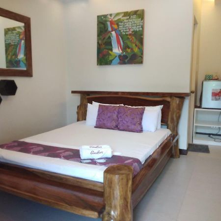 Sand Bar Beach Resort Nasugbu Ngoại thất bức ảnh